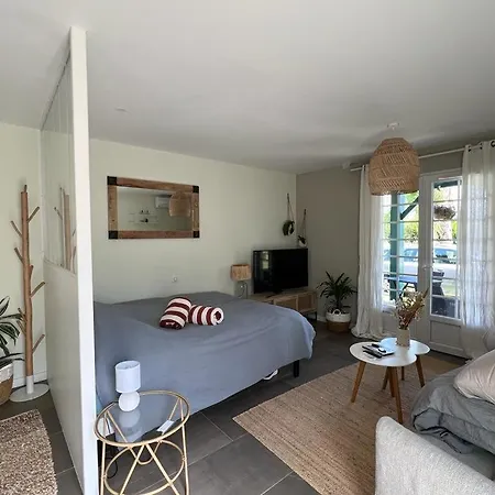 度假居 A 10 Minutes De L'ocean Saint-André-de-Seignaux